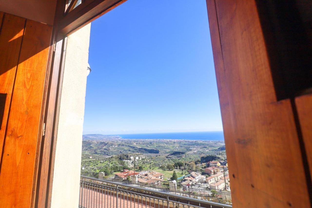 Albergo Palazzo Sant'Anna Gerace Exterior photo